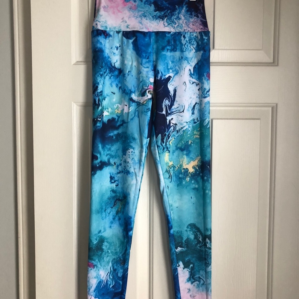 Bright tie dye leggings